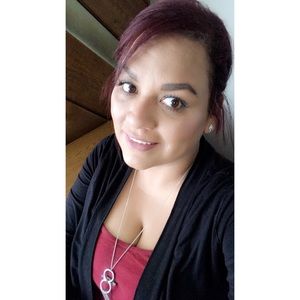 Meet your Posher, Priscilla